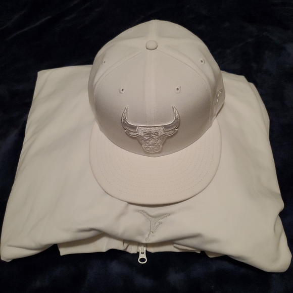 Vintage White Jordan Zip Up Hoodie - Picture 2 of 5